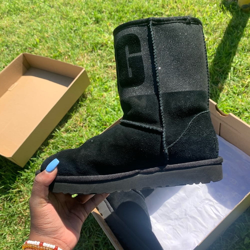 Classic short ugg sparkle boot